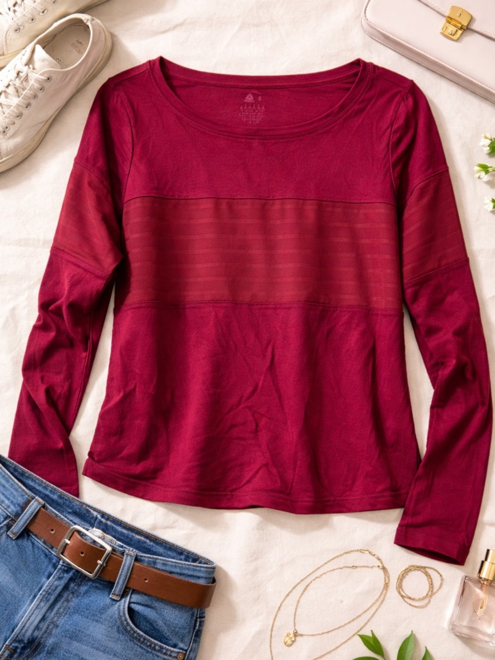Reebok Women's Burgundy Long Sleeve Athleisure Top Sz Small Sheer Panel Gym Yoga